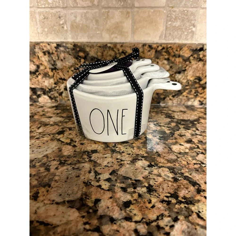 Rae Dunn GHOST Halloween measuring cups‎